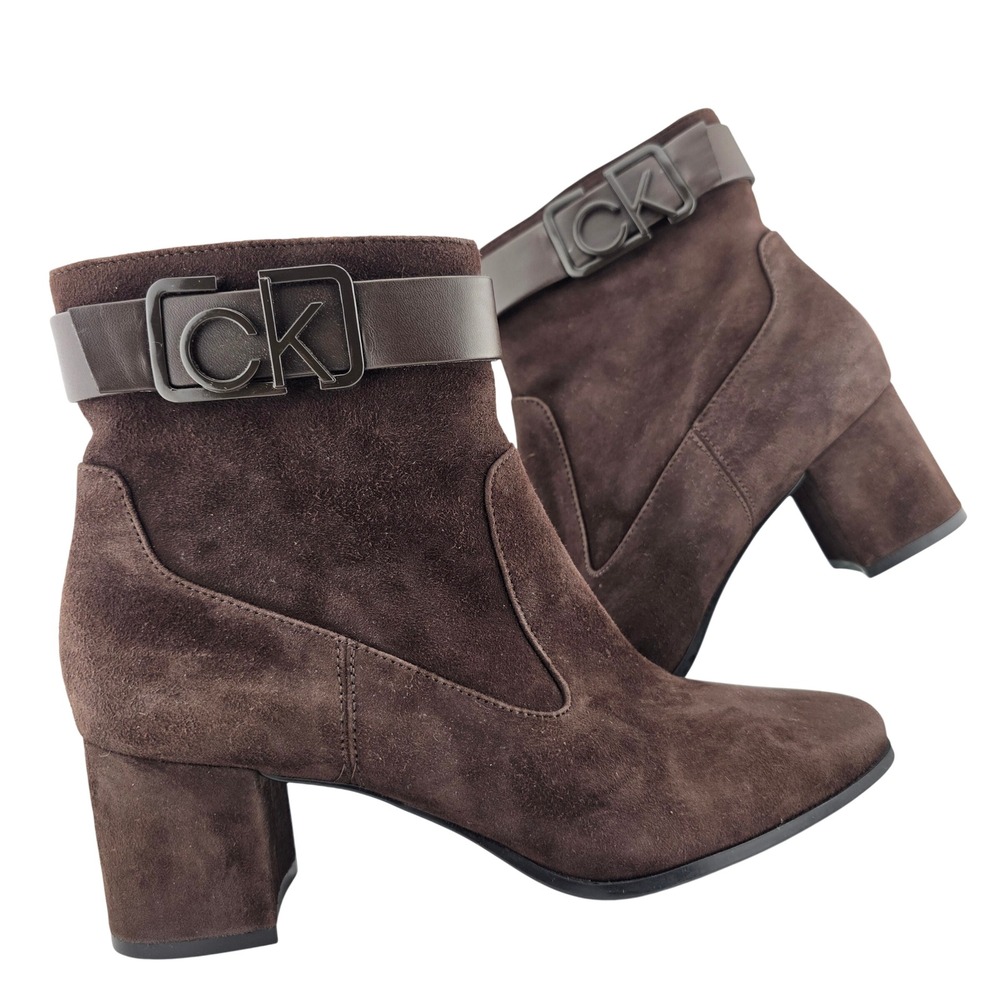 Calvin Klein Freema Suede Block Heel Ankle Boots Size 8 Chic Quiet‎ Luxury